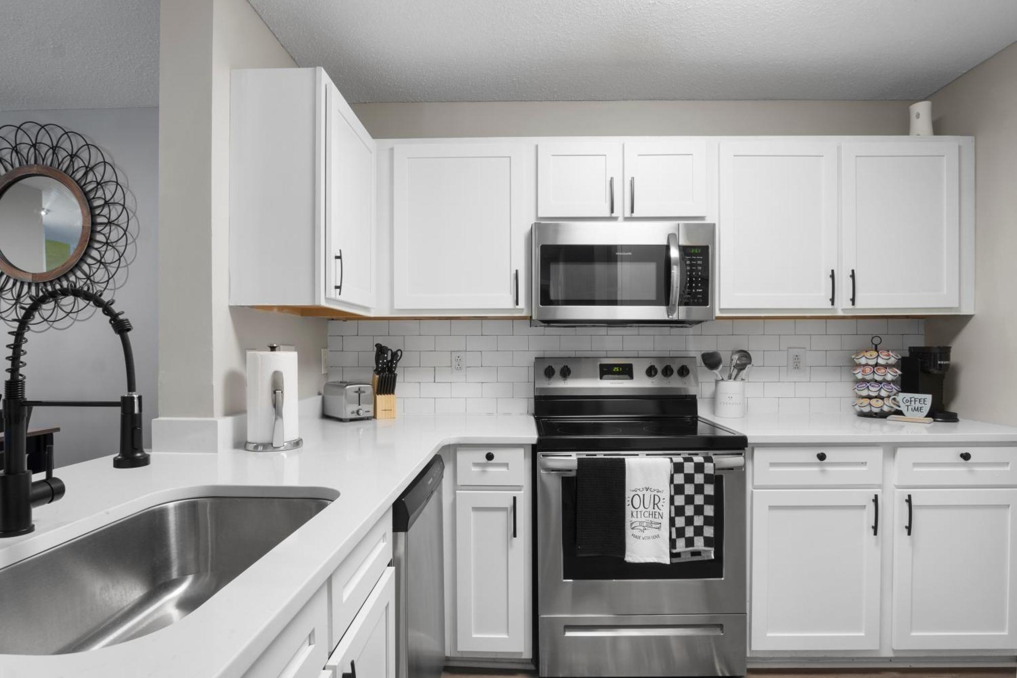 The Mooresville Nest: 2Br/2Ba Home Away From Home ภายนอก รูปภาพ